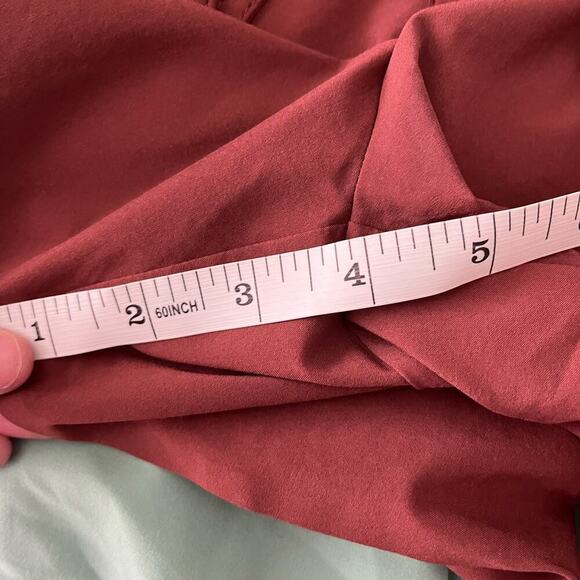 Athleta 530641-01 Cognac Brown Paperbag Waist Skyline Short II Women’s Size 4 - Picture 4 of 8